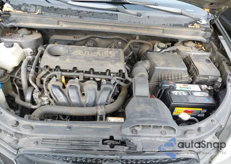 2009 Kia Rondo Lx z USA, uszkodzony, nr VIN KNAFG528897259939